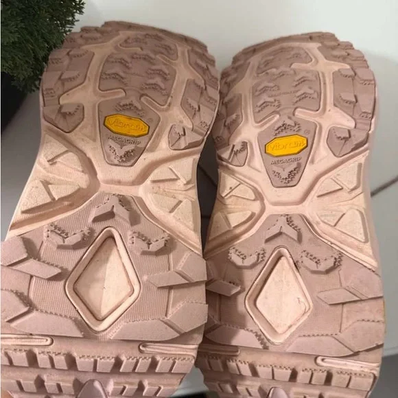 Hoka kaha 2 Women's Blush Pink Athletic Shoes - Picture 6 of 9